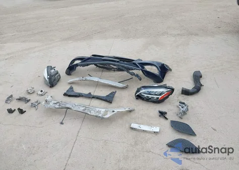 2019 Mercedes-Benz C 300 from USA, damaged, VIN 55SWF8DB6KU287544